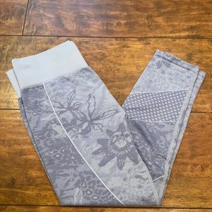 Fabletics, size small, purple workout pants